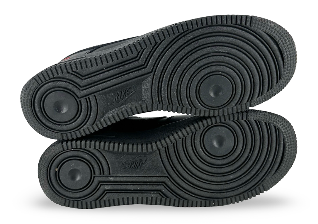 Nike Air Force 1 Low Supreme Black