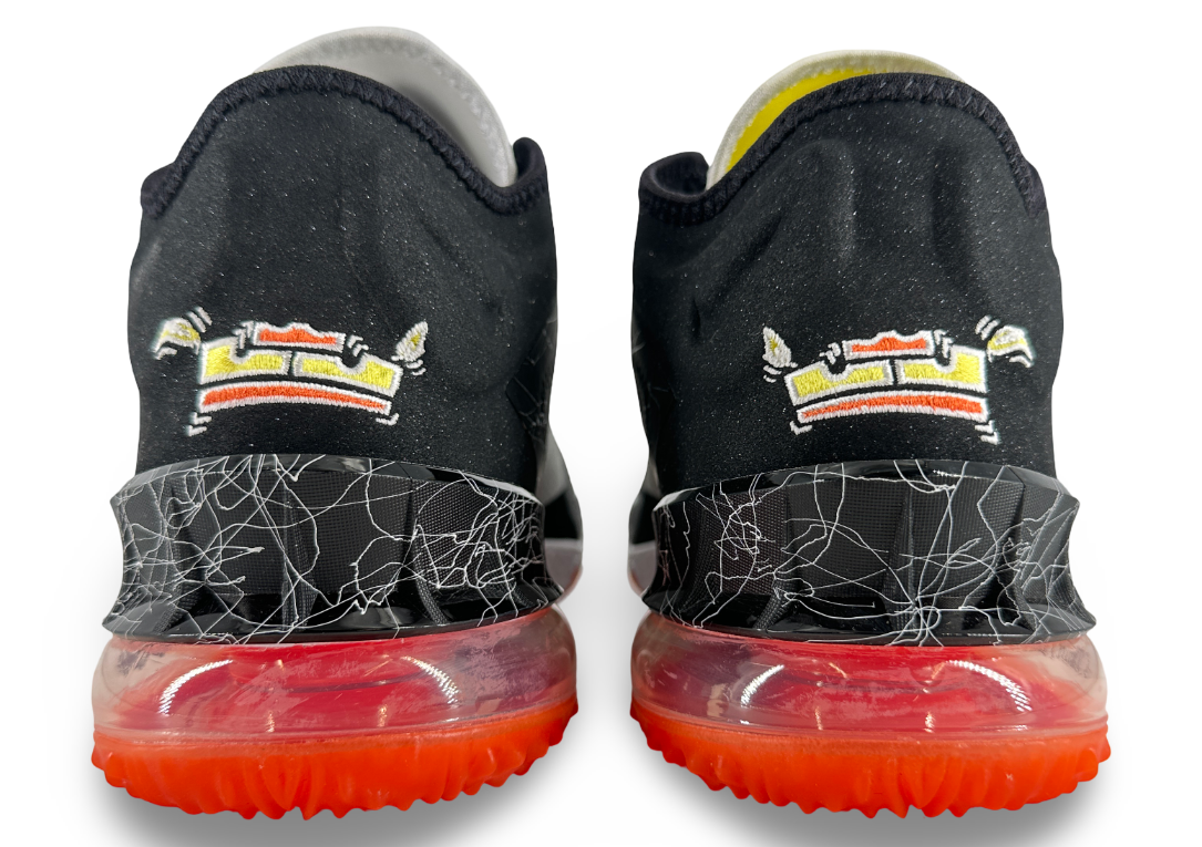 Nike LeBron 18 Low Sylvester vs Tweety Space Jam