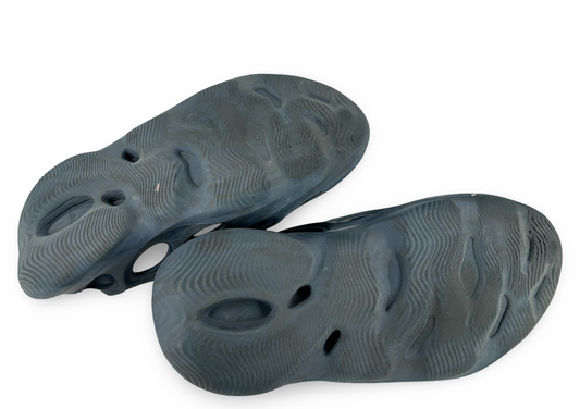 adidas Yeezy Foam RNNR Mineral Blue