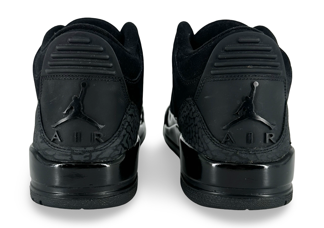Jordan 3 Retro Black Cat (2025)