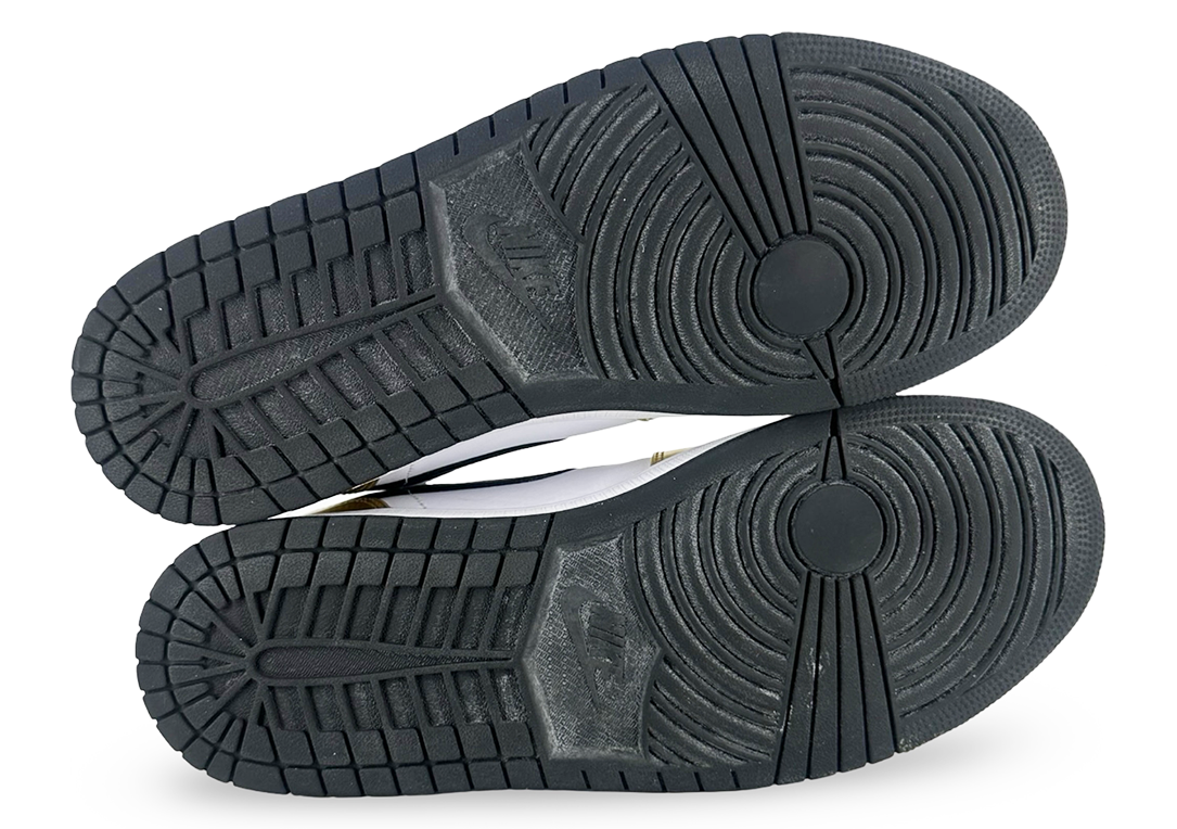 Jordan 1 Mid Metallic Gold Black White