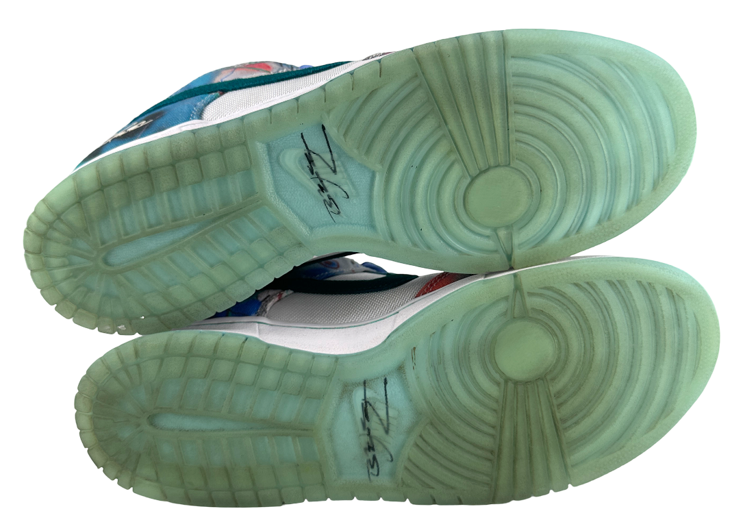 Nike SB Dunk Low Futura Laboratories Bleached Aqua