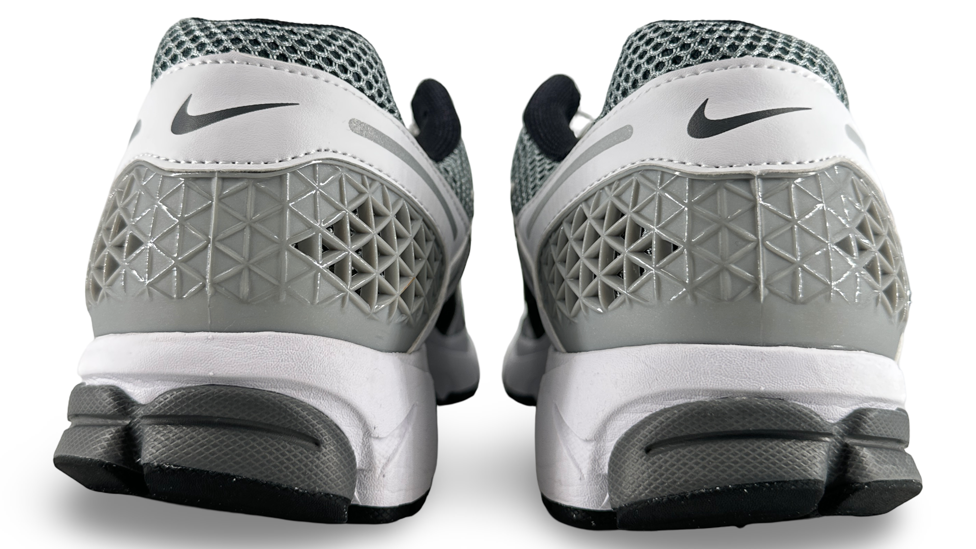 Nike Zoom Vomero 5 SE SP Dark Grey Black White