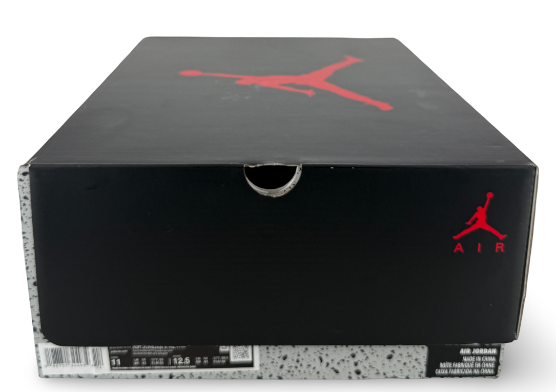 Jordan 6 Retro Cap and Gown