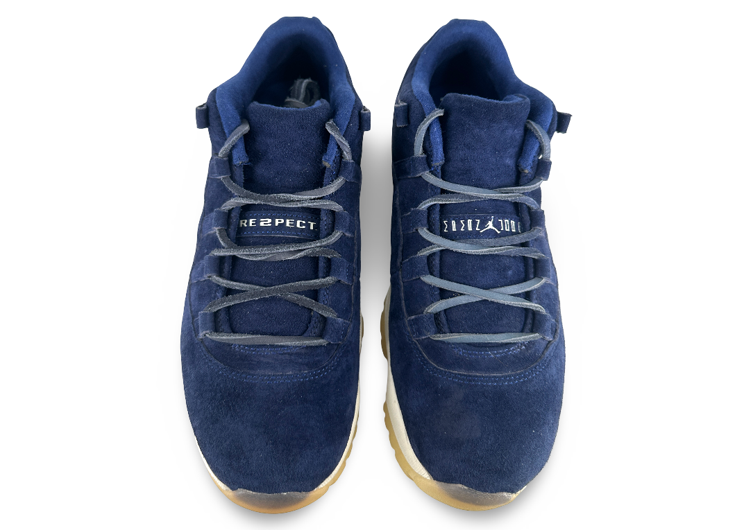 Jordan 11 Retro Low AJD 'Re2pect' Derek Jeter (2018)