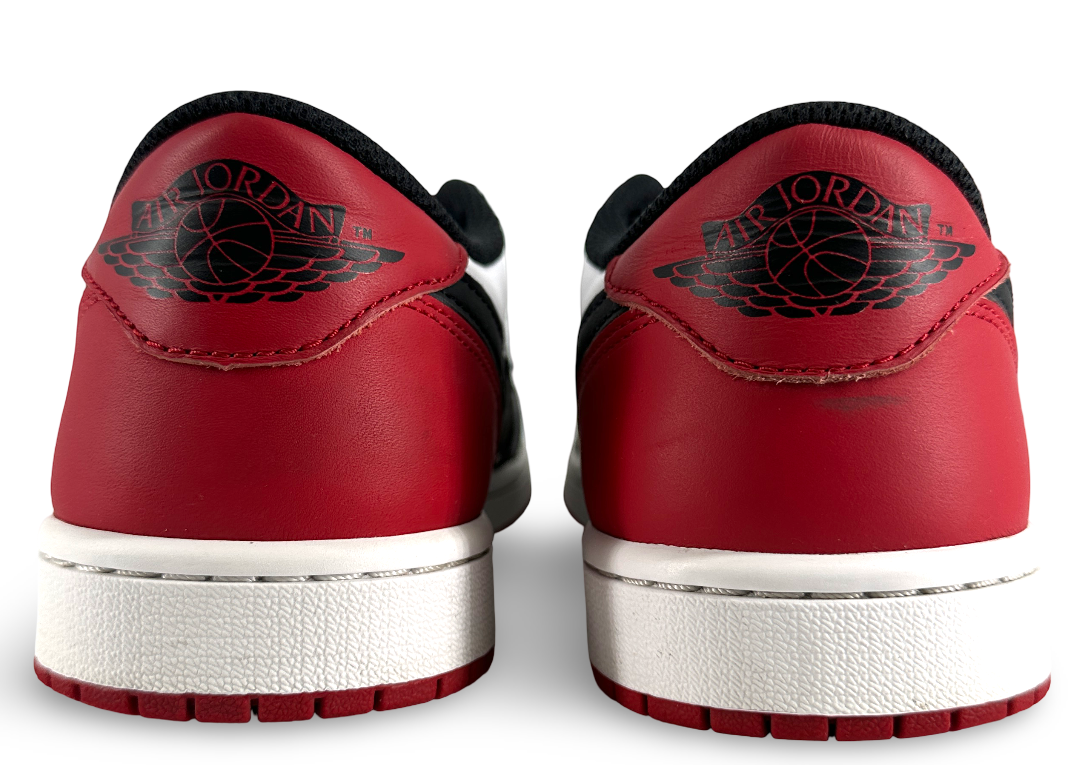 Jordan 1 Retro Low OG Black Toe (2023)