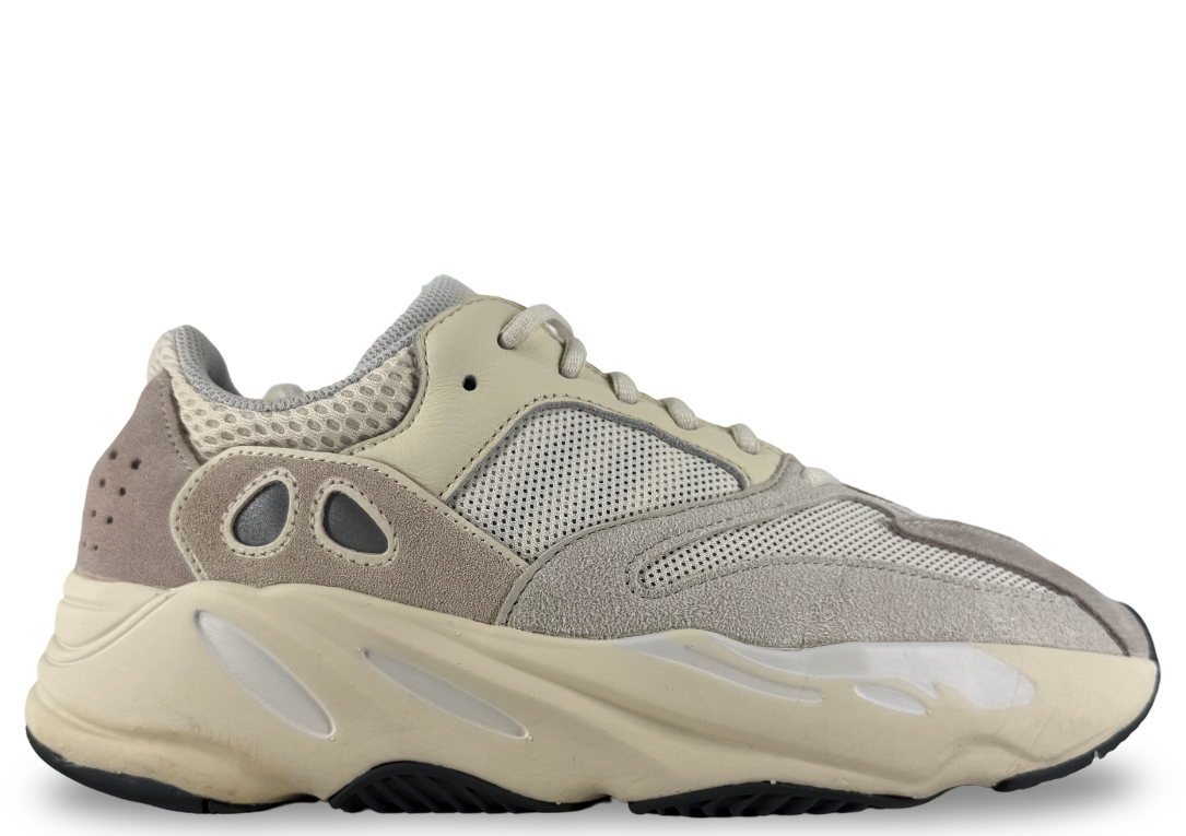 adidas Yeezy Boost 700 Analog