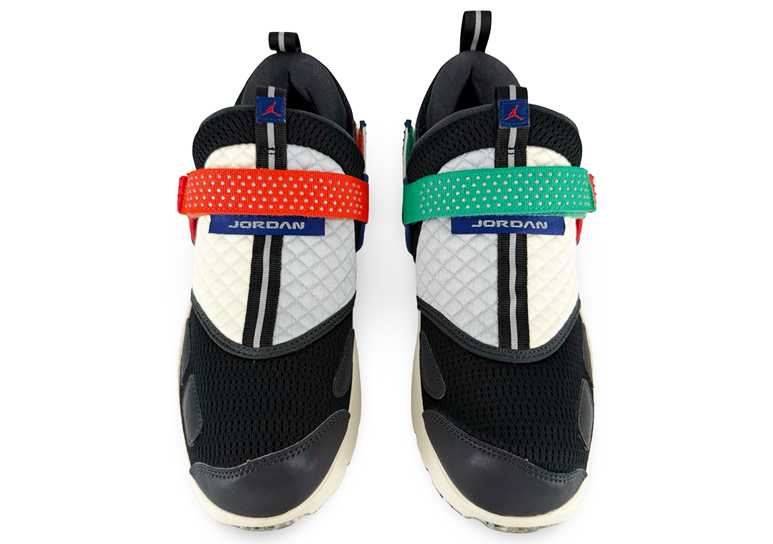 Jordan Trunner LX Rare Air (Women's)