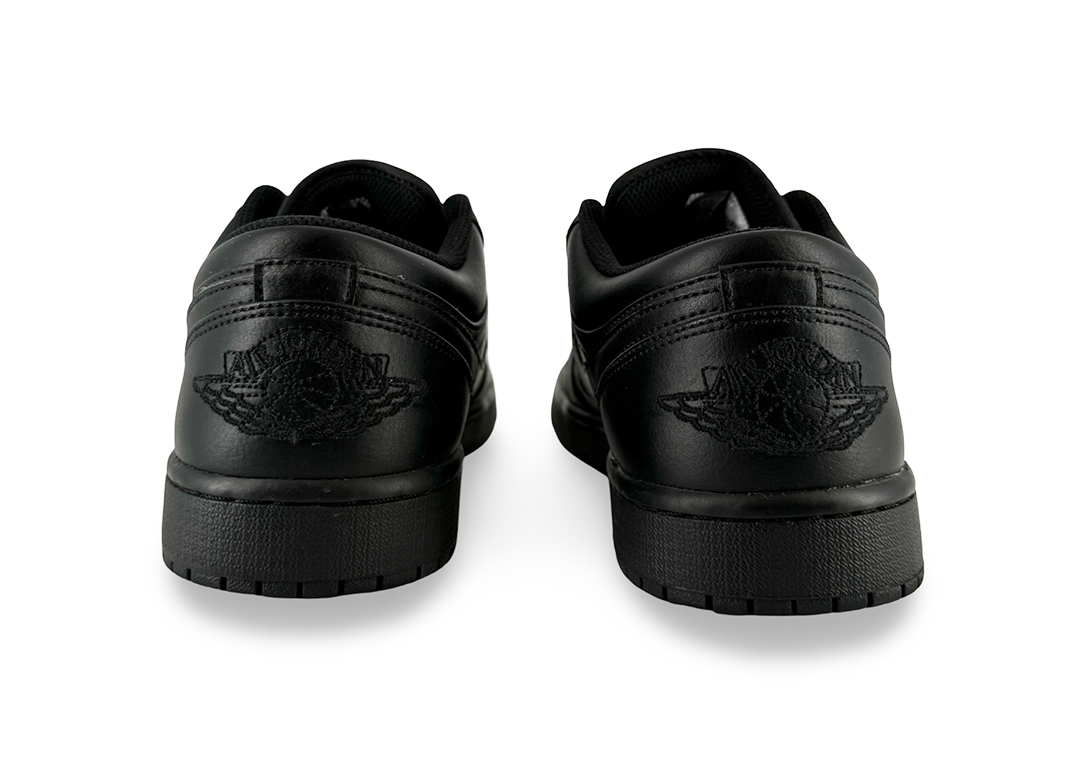 Jordan 1 Low Triple Black (2022)