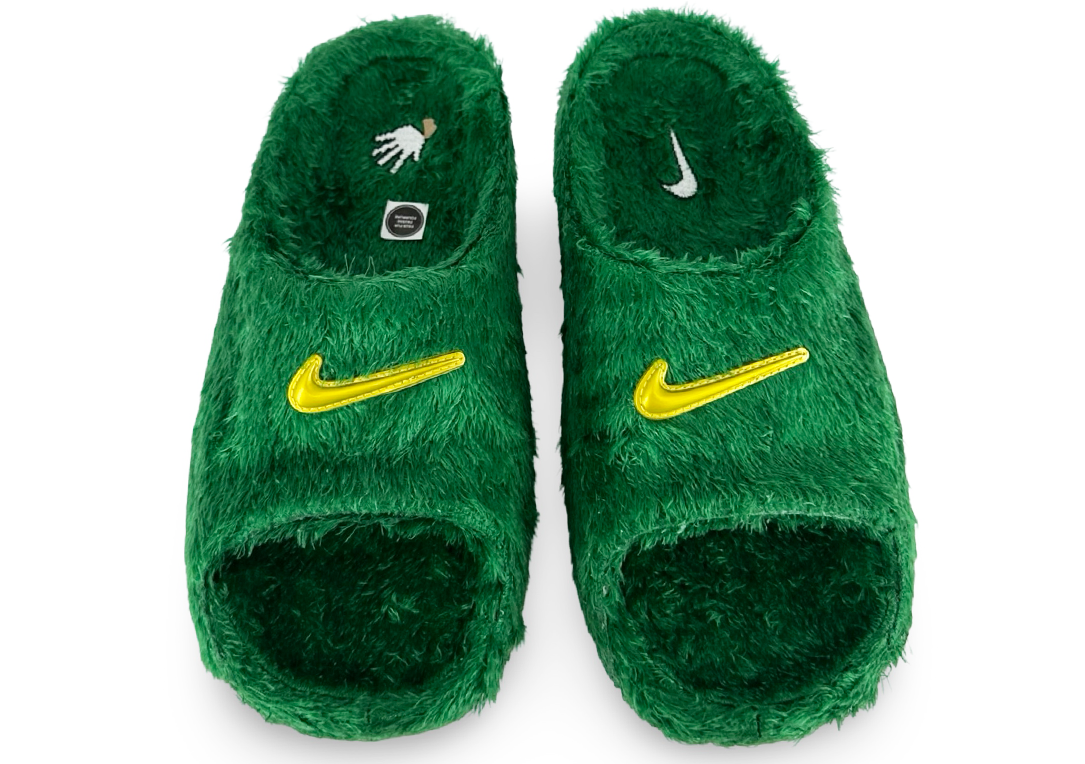 Nike ReactX Rejuven8 Slide .SWOOSH Touch Grass Kelly Green