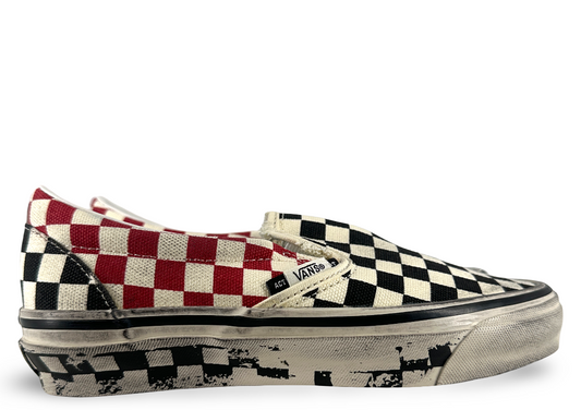 Vans LX Classic Slip-On 98 Act of Disagreement Black Checkerboard