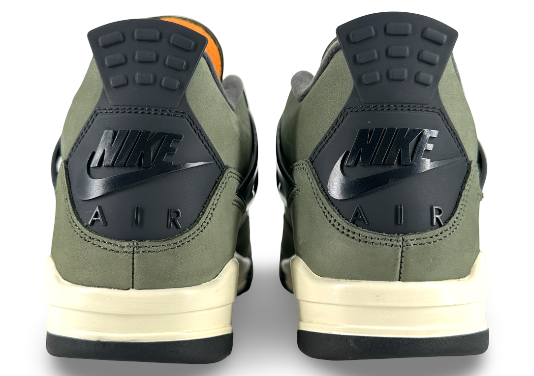 Jordan 4 Retro OG SP Undefeated (2025)