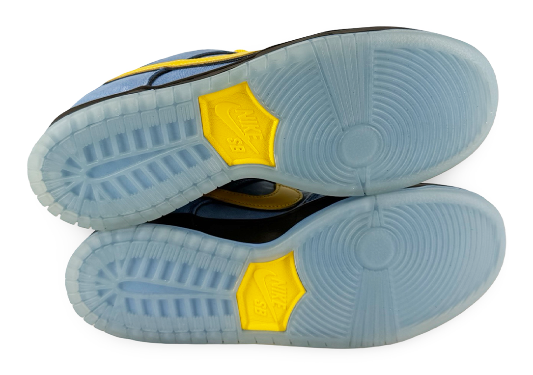 Nike SB Dunk Low The Powerpuff Girls Bubbles