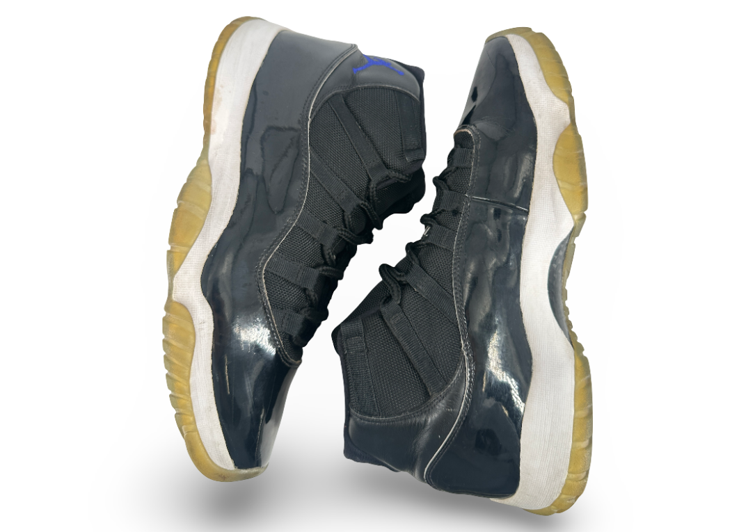 Jordan 11 Retro Space Jam (2016)