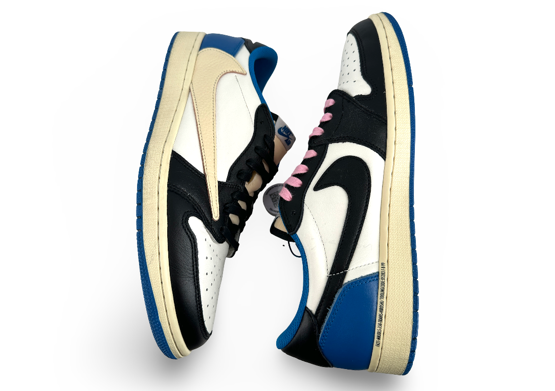 Jordan 1 Retro Low OG SP Fragment x Travis Scott
