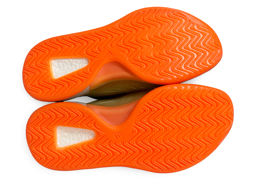 adidas Yeezy QNTM Hi-Res Coral