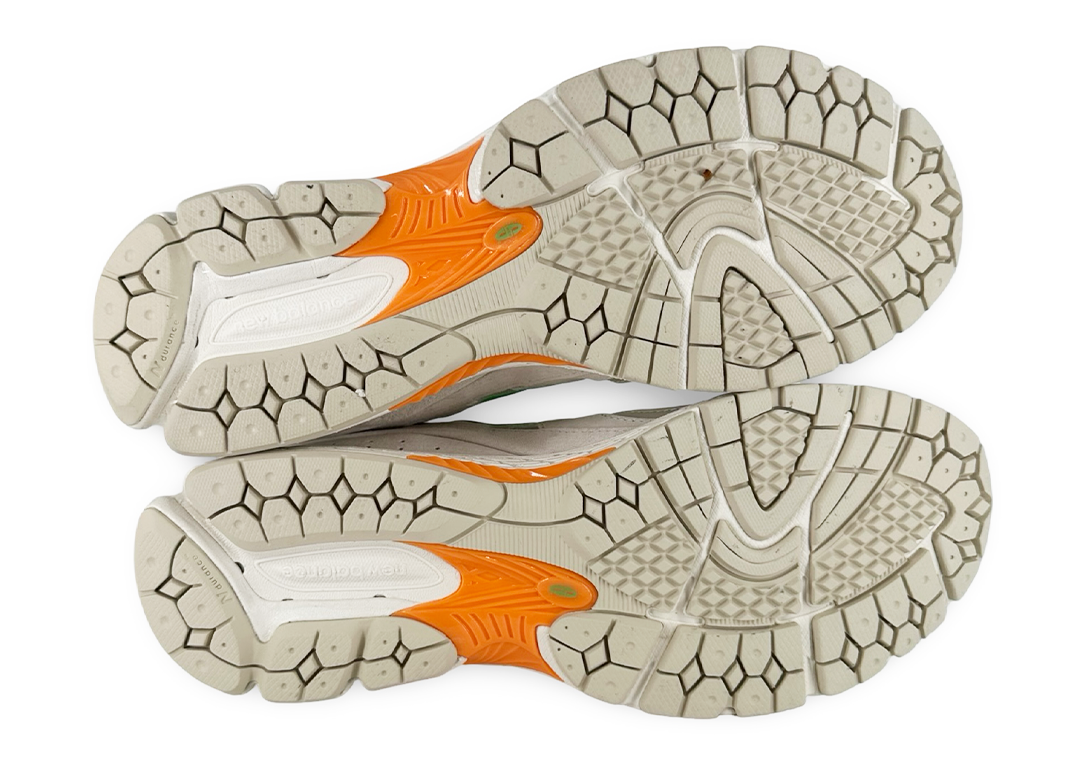 New Balance 2002R Linen Green Apple