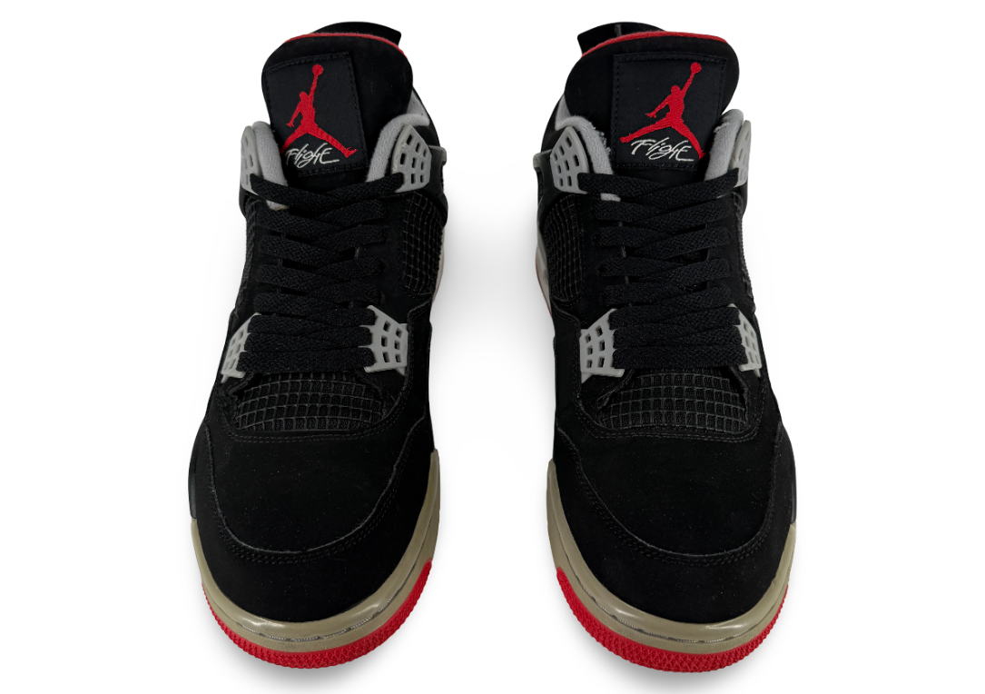 Jordan 4 Retro
Bred (2019)