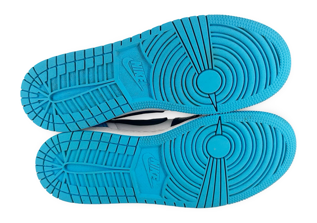 Jordan 1 Retro Low OG Black Dark Powder Blue (GS)