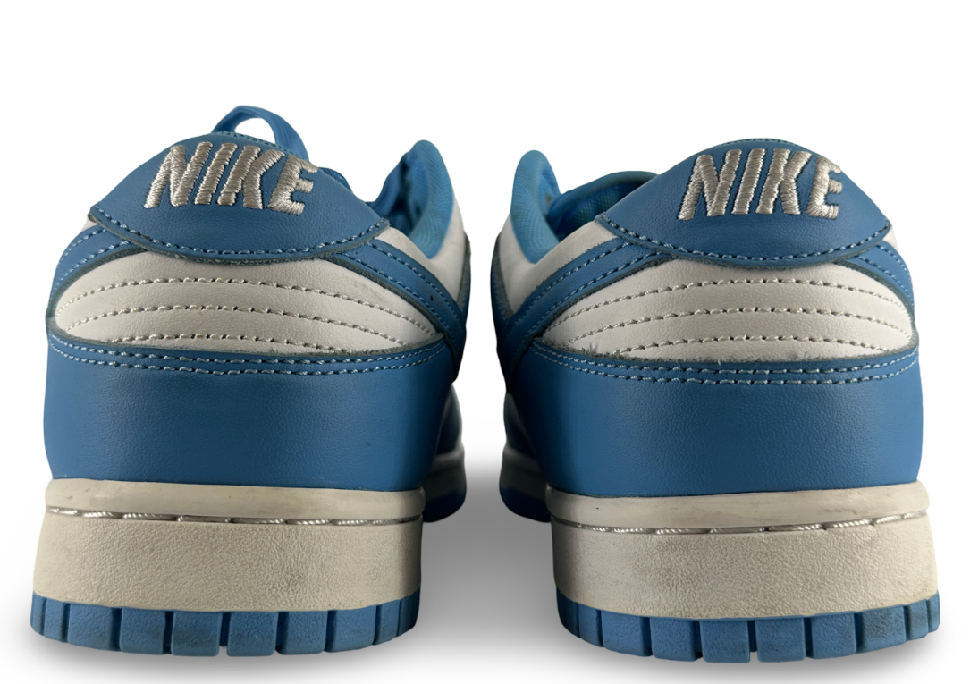 Nike Dunk Low UNC (2021)
