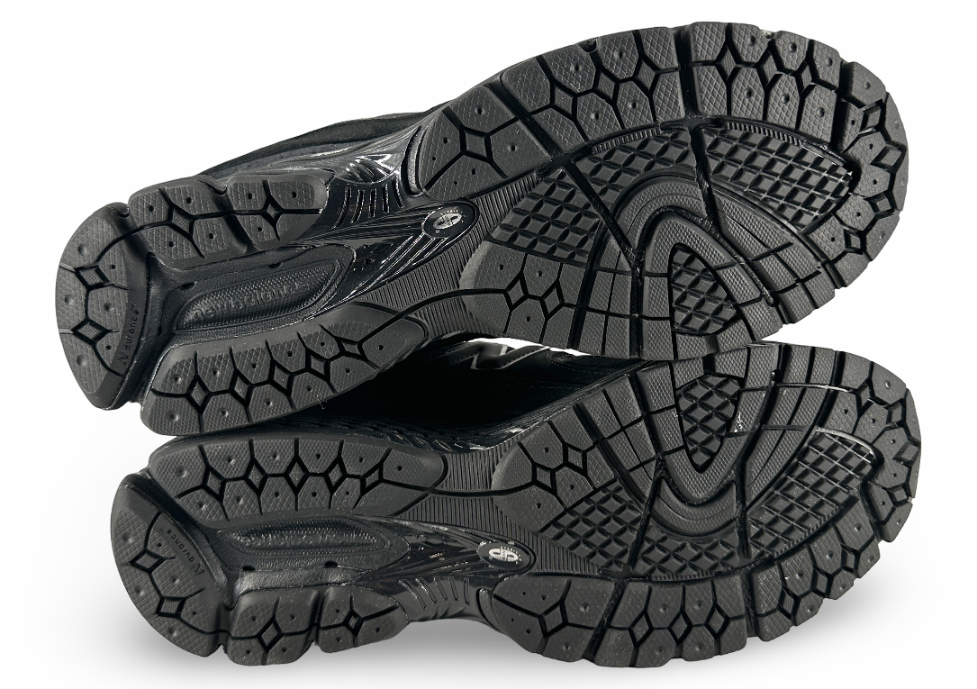 New Balance 2002R Black Metallic