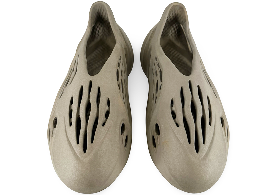 adidas Yeezy Foam RNNR Stone Sage