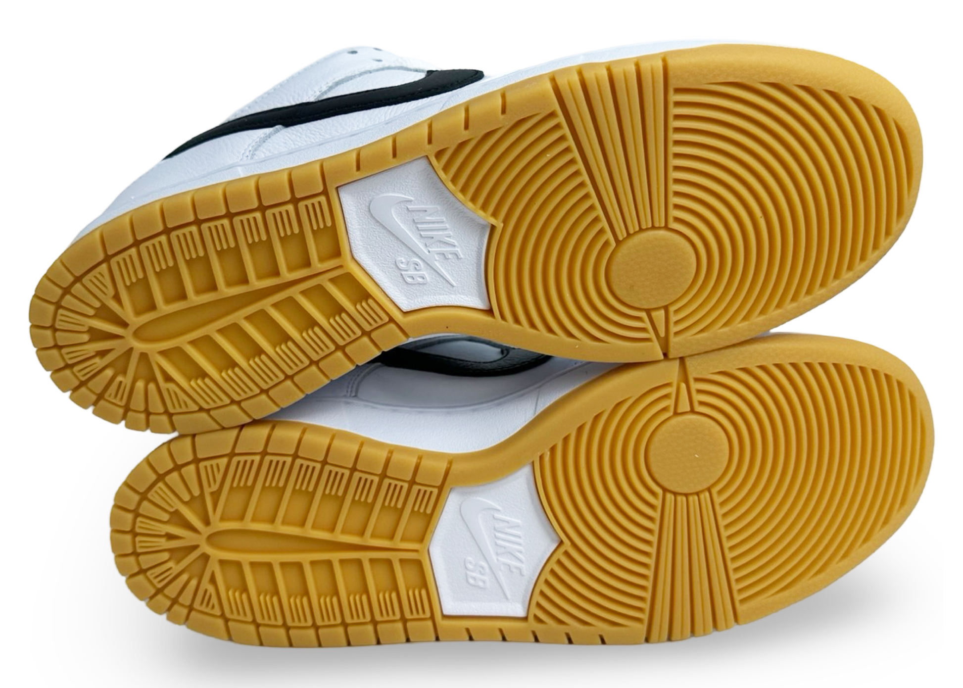 Nike SB Dunk Low Pro White Gum