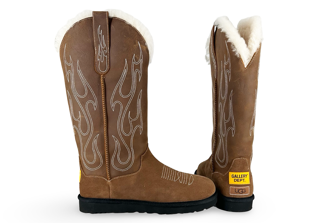 UGG Stitched Boot Gallery Dept.