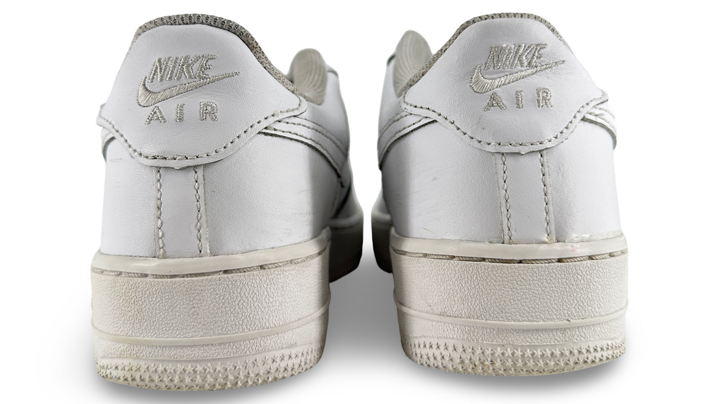 Nike Air Force 1 Low LE Triple White (GS)
