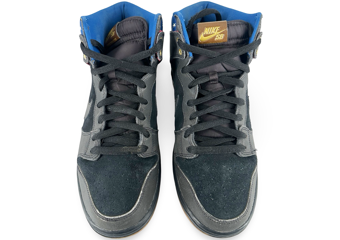 Nike SB Dunk High Captain America
