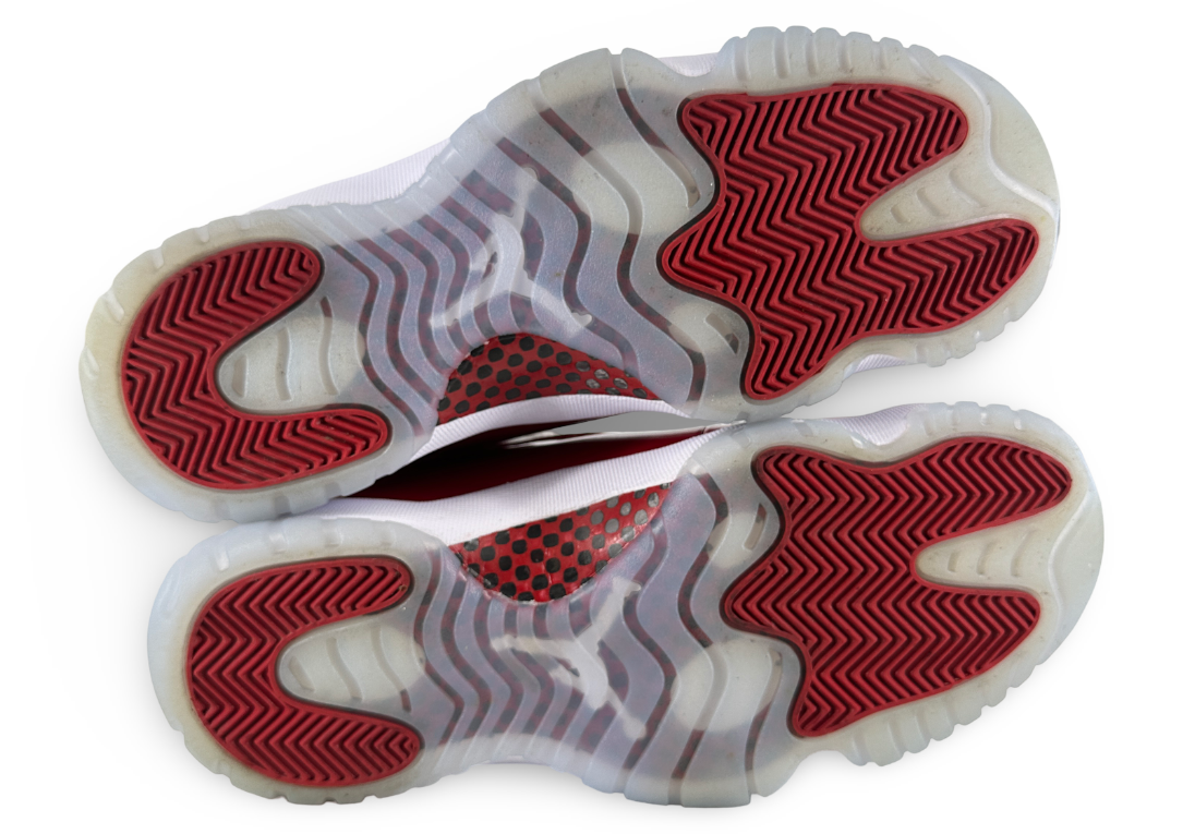 Jordan 11 Retro Cherry (2022)