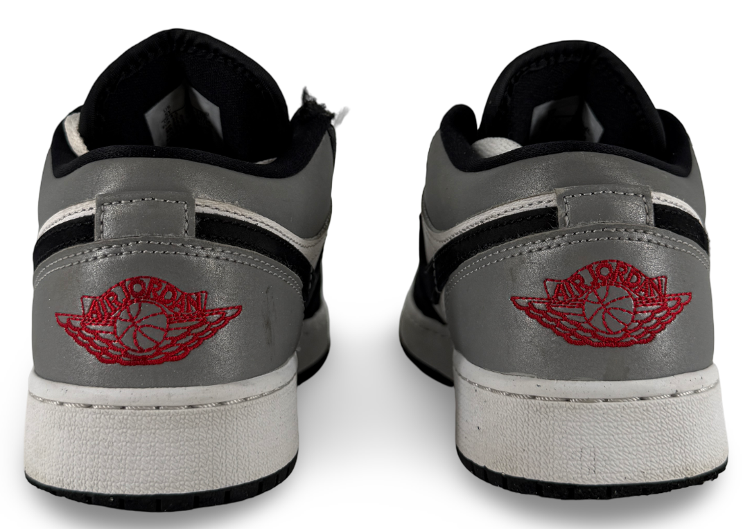Jordan 1 Low SE Panda Toe (GS)