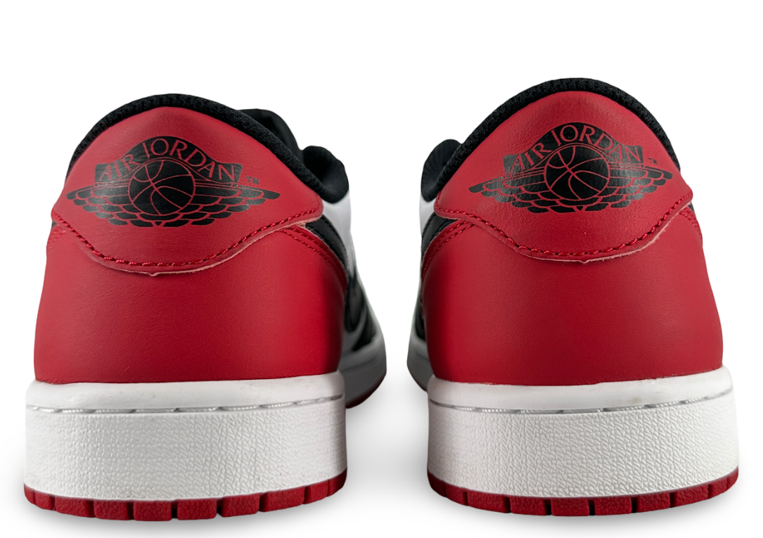 Jordan 1 Retro Low OG Black Toe (2023)