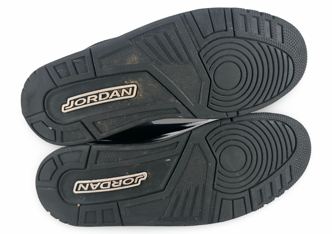 Jordan 3 Retro Black Cat (2025)
