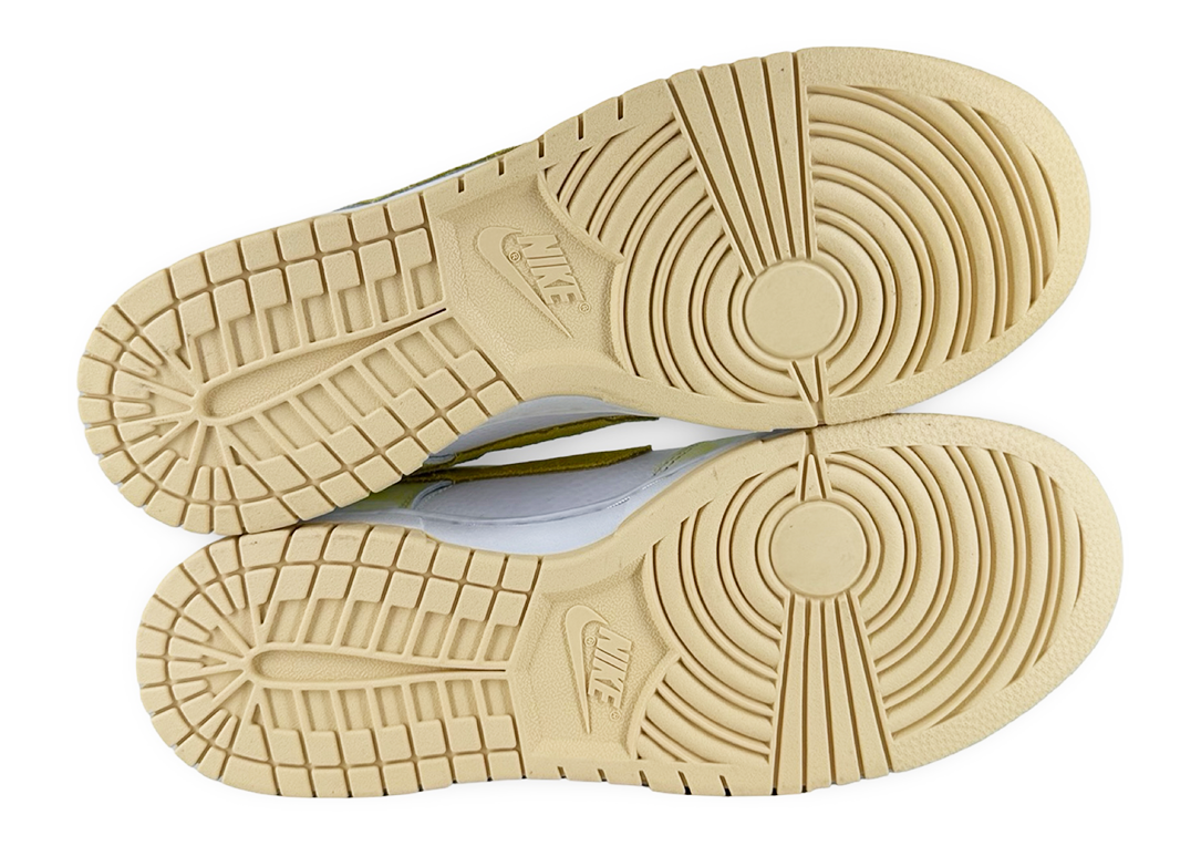 Nike Dunk Low Yellow Strike (Women's)