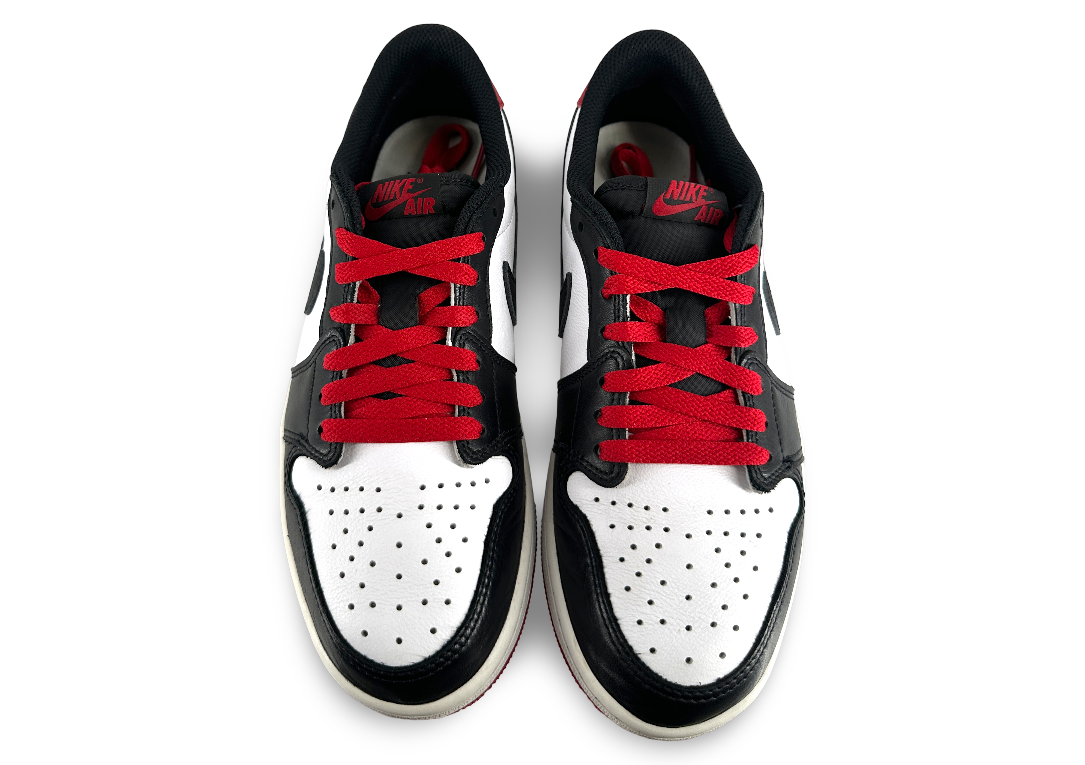 Jordan 1 Retro Low OG Black Toe (2023)