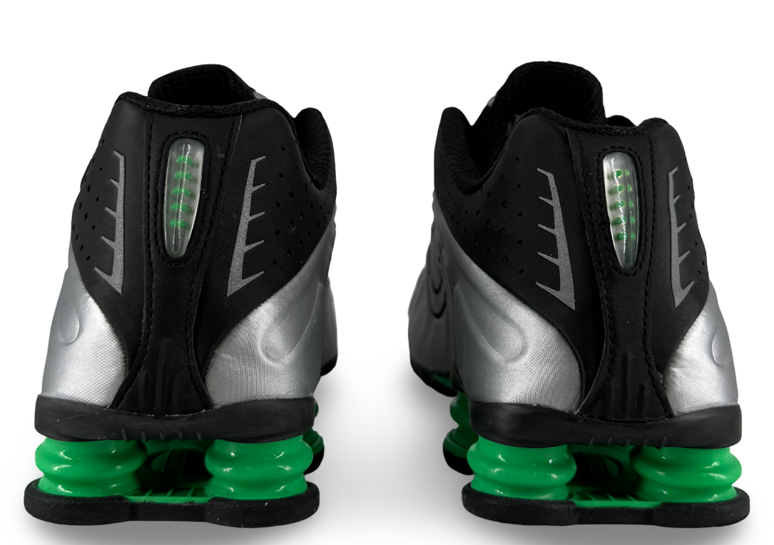 Nike Shox R4 Metallic Silver Green Shock