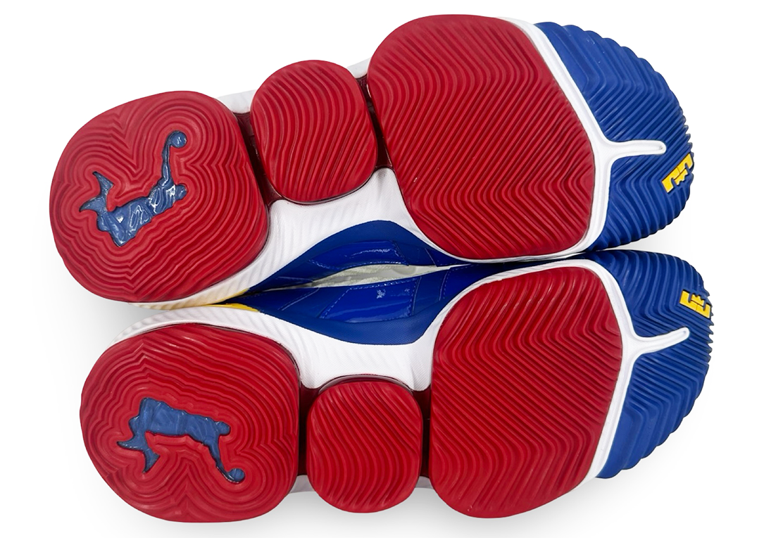 Nike LeBron 16 Superman SuperBron