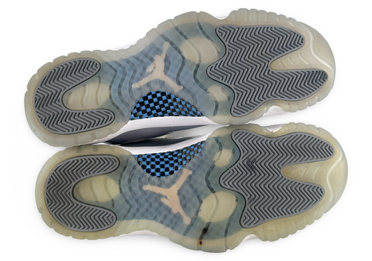 Jordan 11 Retro Low Cement Grey