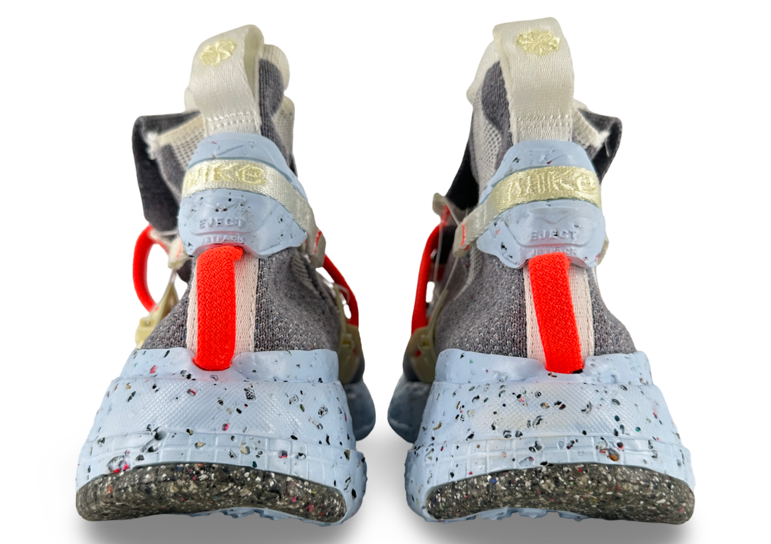 Nike Space Hippie 03 Vast Grey Hyper Crimson