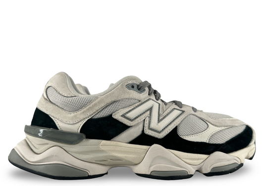 New Balance 9060 Grey Jet Black
