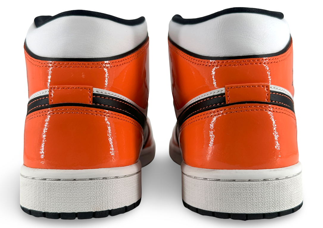 Jordan 1 Mid SE Turf Orange