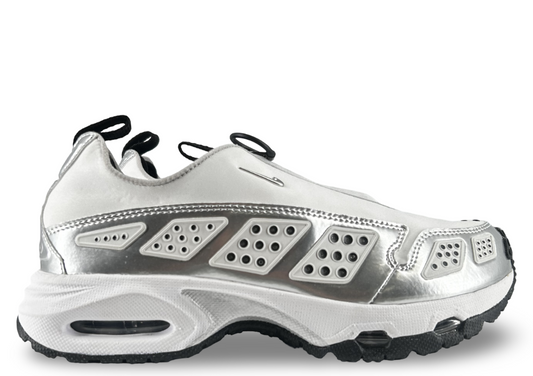 Nike Air Max Sunder SE
White Metallic Silver (Women's)