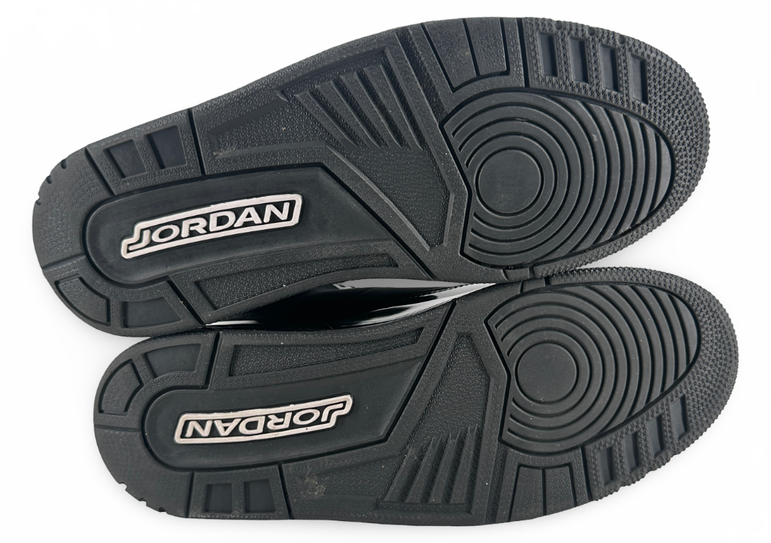Jordan 3 Retro Black Cat (2025)