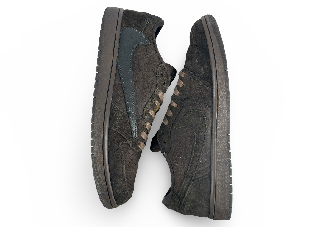 Jordan 1 Retro Low OG SP Travis Scott Velvet Brown