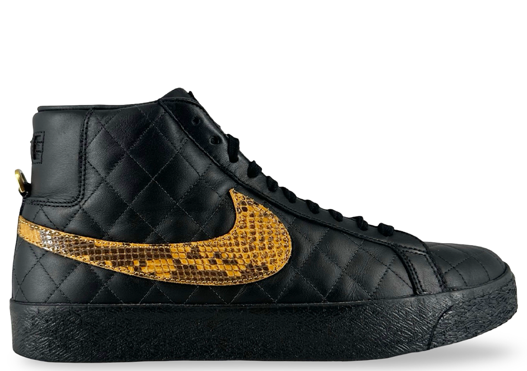 Nike SB Blazer Mid QS Supreme Black