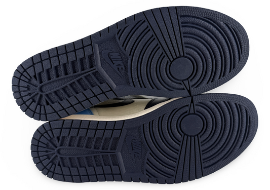 Jordan 1 Retro High Obsidian