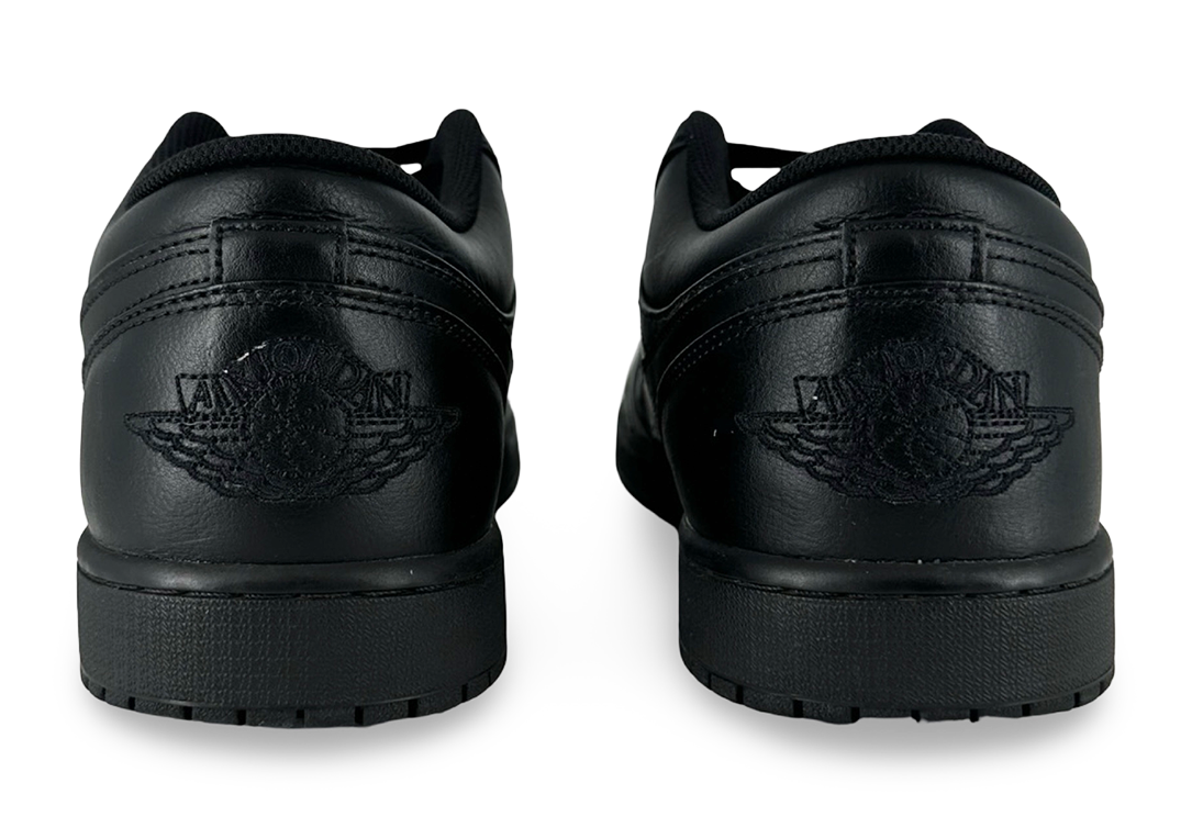 Jordan 1 Low Triple Black (2022)