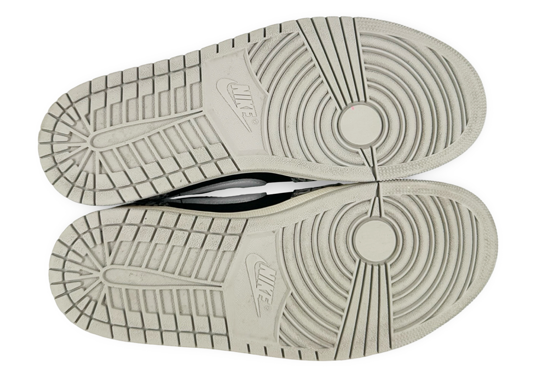 Jordan 1 Retro Low OG Black Cement