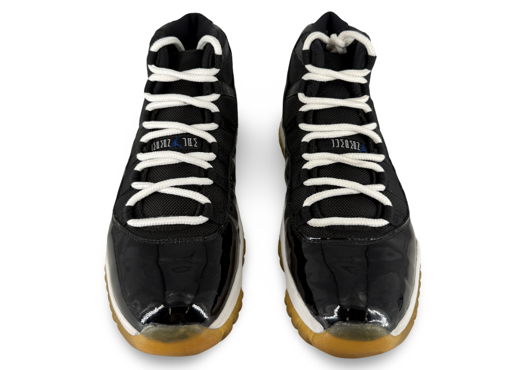Jordan 11 Retro Space Jam (2000)
